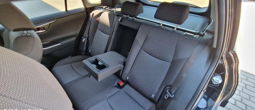 Toyota RAV4 cena 138900 przebieg: 60359, rok produkcji 2021 z Przedecz małe 301